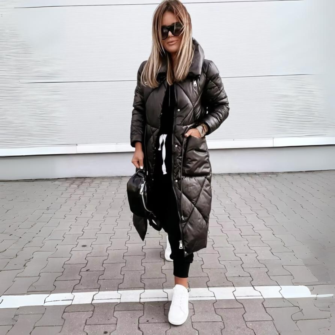 Amelia – Elegancka Pikowana Kurtka