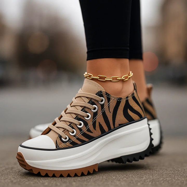 Arlina – Sneakersy na Platformie